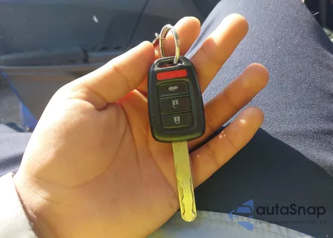 2018 Honda Civic Lx z USA, uszkodzony, nr VIN 2HGFC2F50JH552354